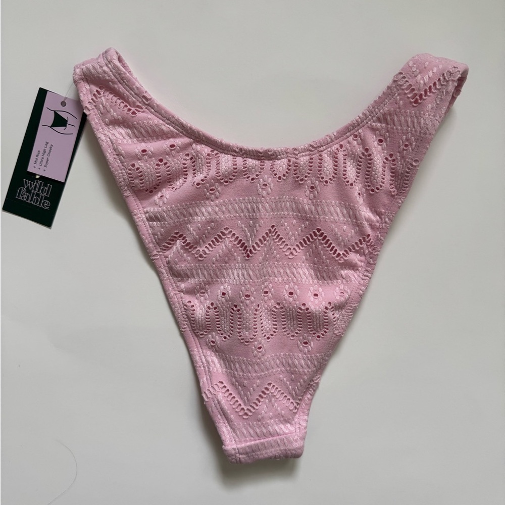 Wild Fable Women’s Light Pink Lace Swim Bottoms NWT Size XS High Leg Cheeky - Picture 2 of 4